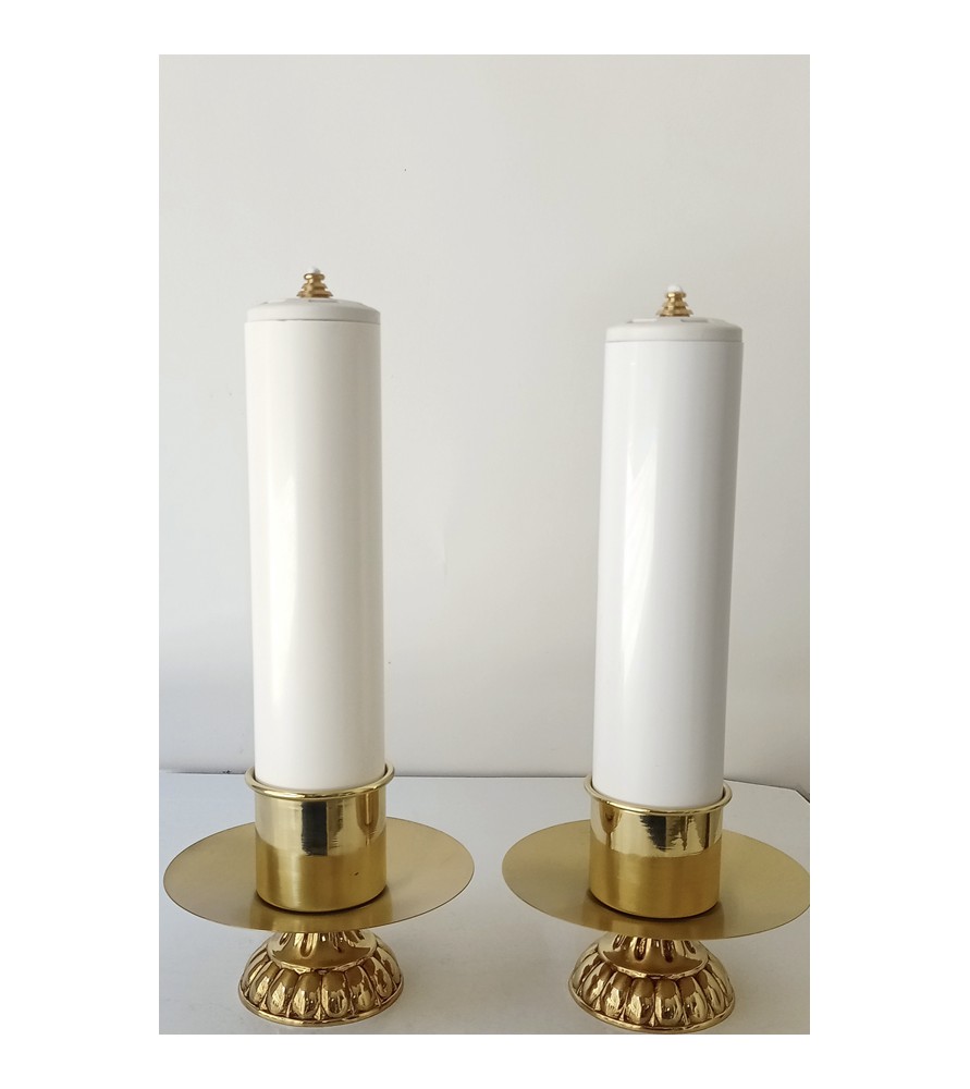 PAREJA CANDELEROS CON VELA
